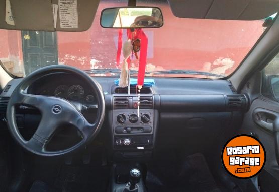 Autos - Chevrolet Corsa super 2005 Nafta 221000Km - En Venta