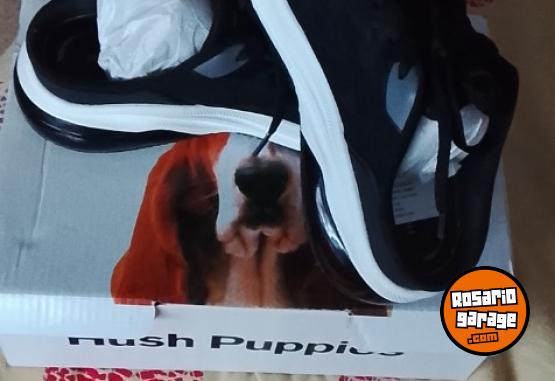 Indumentaria - Vendo zapatillas mujer Hush Puppies - En Venta