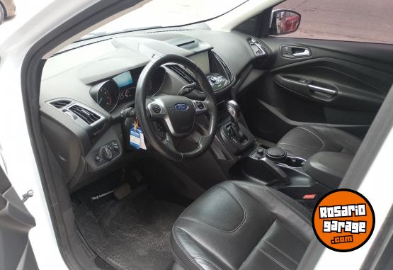 Camionetas - Ford Kuga 2.0 4x4 titanium 2016 Nafta 100000Km - En Venta