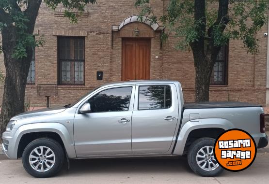 Camionetas - Volkswagen Amarok Confortline 2023 Diesel 54500Km - En Venta
