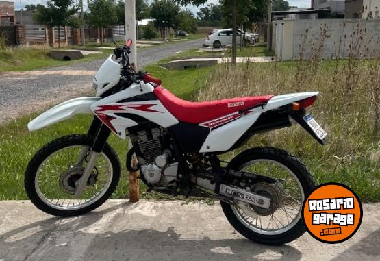 Motos - Honda Tornado 2018 Nafta 29000Km - En Venta