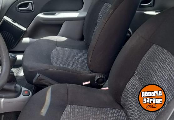 Autos - Renault Clio2 2012 Nafta 140000Km - En Venta