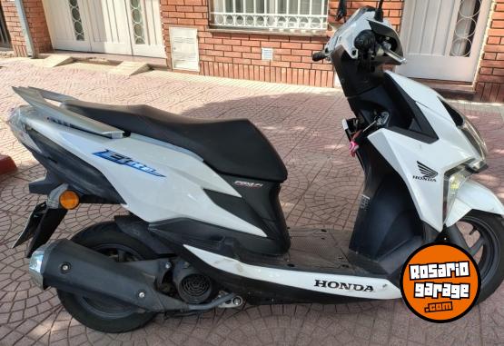 Motos - Honda Elite 2019 Nafta 17000Km - En Venta