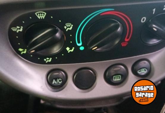 Autos - Ford Ka 2006 GNC 300000Km - En Venta