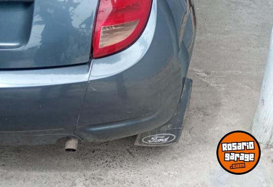 Autos - Ford Ka 2006 GNC 300000Km - En Venta