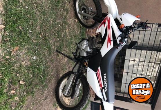 Motos - Honda HONDA tornado XR 250 2021 Nafta 11600Km - En Venta