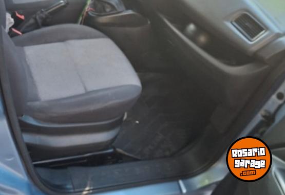 Utilitarios - Fiat Doblo 2013 Nafta 160000Km - En Venta