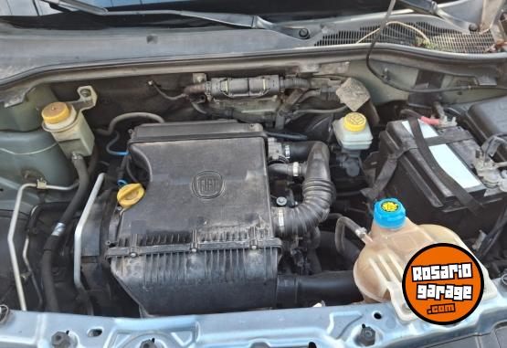 Utilitarios - Fiat Doblo 2013 Nafta 160000Km - En Venta