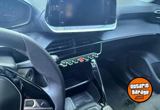 Autos - Peugeot 208 2021 Nafta 155000Km - En Venta
