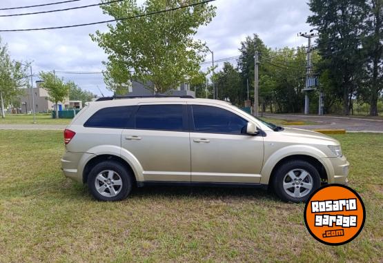 Camionetas - Dodge Journey 2.4 SXT 2011 Nafta 203000Km - En Venta