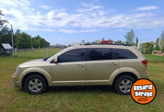 Camionetas - Dodge Journey 2.4 SXT 2011 Nafta 203000Km - En Venta