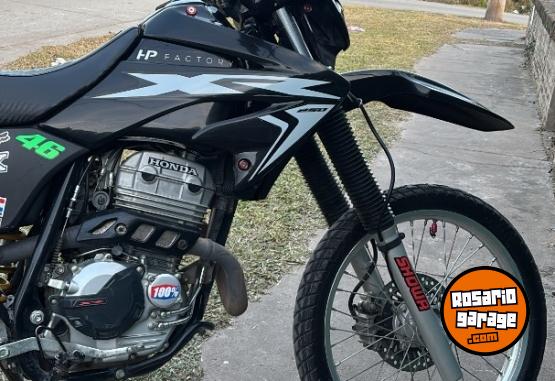 Motos - Honda Tornado 250 2018 Nafta 25000Km - En Venta