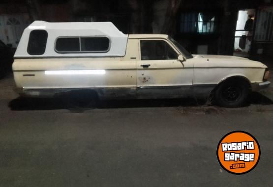 Camionetas - Ford Ranchera 1983 Nafta 200000Km - En Venta