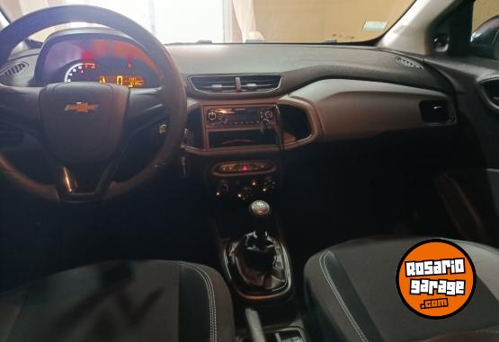 Autos - Chevrolet Onix joy black 2021 Nafta 90000Km - En Venta