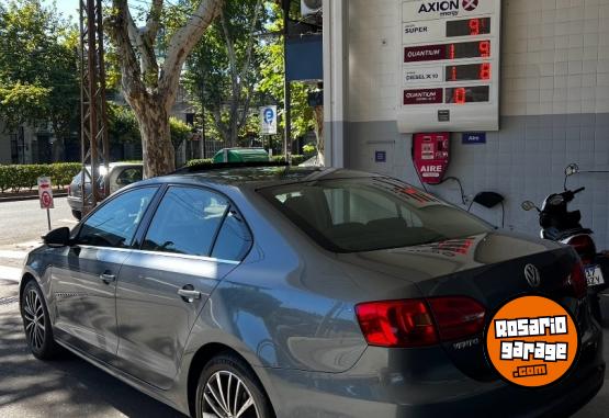 Autos - Volkswagen Vento 2011 Nafta 90000Km - En Venta