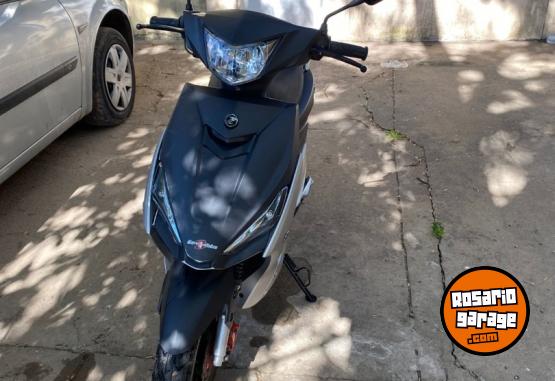 Motos - Zanella Styler rs 150 cc 2025 Nafta 500Km - En Venta