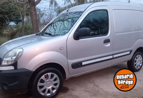 Utilitarios - Renault Kangoo dci 2015 Diesel 125000Km - En Venta