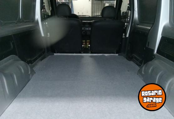 Utilitarios - Renault Kangoo dci 2015 Diesel 125000Km - En Venta