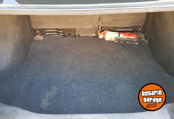 Autos - Nissan tiida 2008 Nafta 230000Km - En Venta