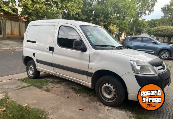 Utilitarios - Peugeot Partner 2012 GNC 243000Km - En Venta