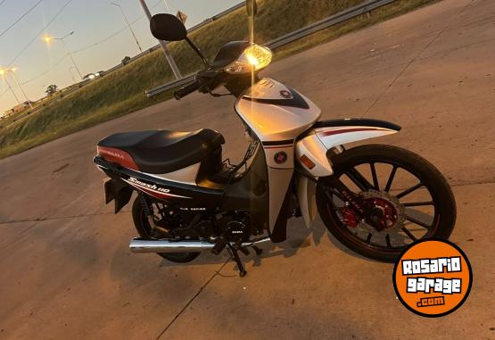 Motos - Gilera smash 110 2023 Nafta 8000Km - En Venta