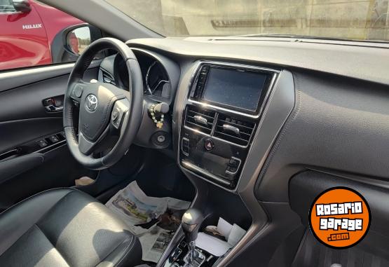 Autos - Toyota Yaris xls pack 2023 Nafta 46000Km - En Venta