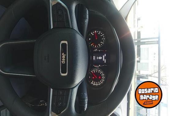 Camionetas - Chrysler Jeep Renegade 2024 Nafta 42000Km - En Venta