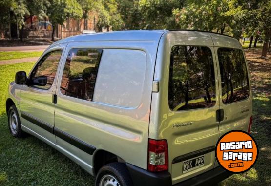 Utilitarios - Peugeot PARTNER / BERLINGO KANGOO 2014 GNC 134000Km - En Venta
