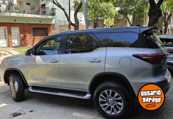 Autos - Toyota SW4 SRX/ 7 ASIENTOS 2022 Diesel 100000Km - En Venta