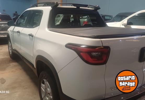 Camionetas - Fiat Toro 2017 Diesel 130000Km - En Venta
