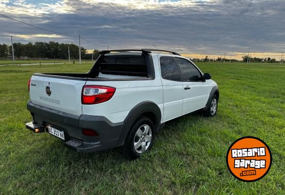 Utilitarios - Fiat Strada 2018 GNC 97Km - En Venta