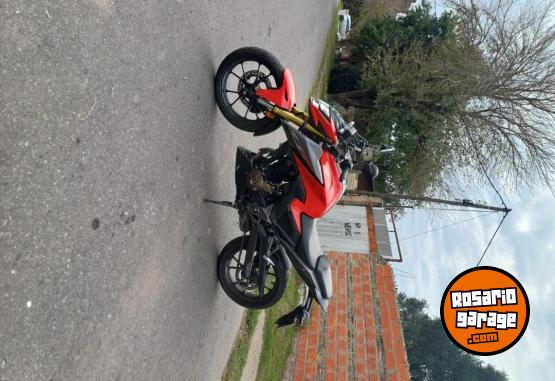 Motos - Honda Cb 300 2024 Nafta 11000Km - En Venta