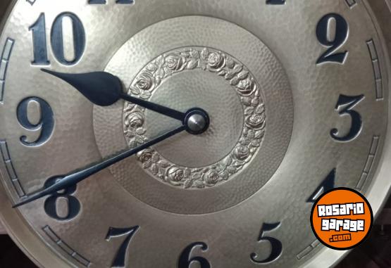 Otros - VENDO RELOJ DE PIE MEDIO CARRILLON - En Venta