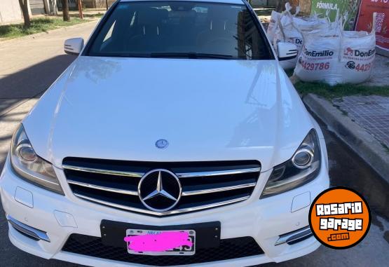 Autos - Mercedes Benz C 250 2014 Nafta 96000Km - En Venta