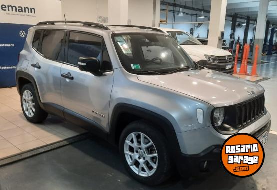 Camionetas - Jeep RENEGADE 1.8 SPORT P AT 2019 Nafta 42000Km - En Venta
