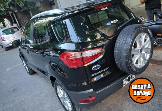 Camionetas - Ford Ecosport titanium 2013 Nafta 130000Km - En Venta