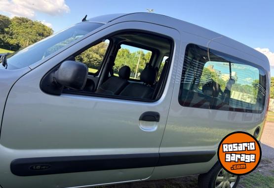 Utilitarios - Renault Kangoo 2014 Nafta 174000Km - En Venta
