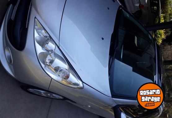 Autos - Peugeot 207 COMPACT XT PREM. 1.6 2011 Nafta 106000Km - En Venta