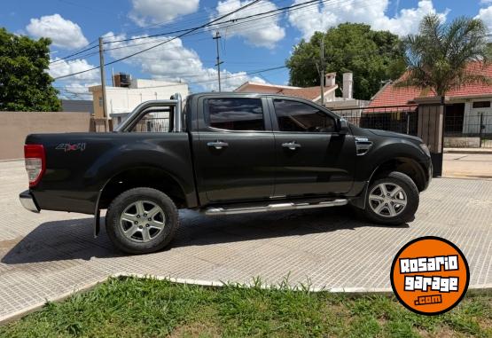 Camionetas - Ford Ranger XLT 2015 Diesel 187000Km - En Venta