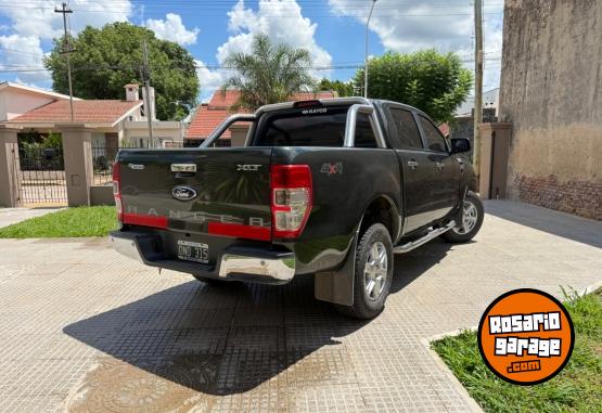 Camionetas - Ford Ranger XLT 2015 Diesel 187000Km - En Venta