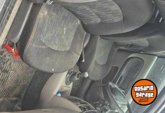 Autos - Renault Symbol 2010 Nafta 270Km - En Venta