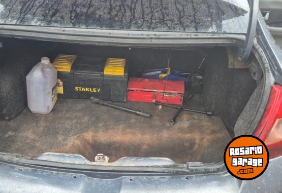 Autos - Renault Symbol 2010 Nafta 270Km - En Venta