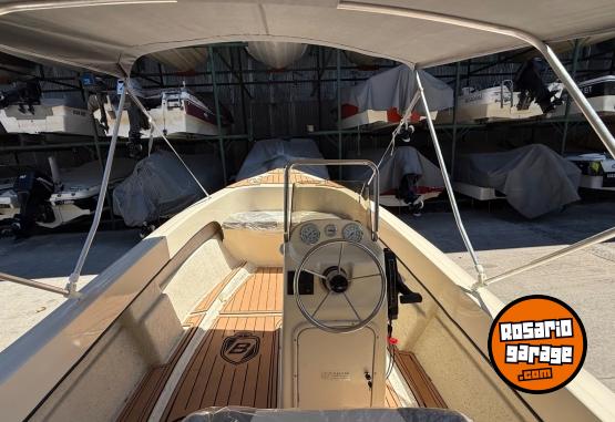 Embarcaciones - Bermuda safari 550 - En Venta