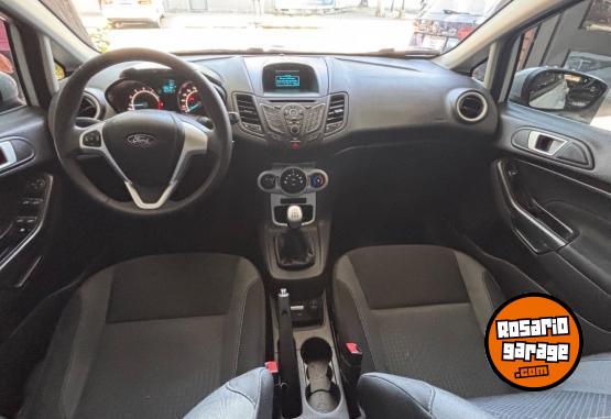 Autos - Ford Fiesta 2019 Nafta 60000Km - En Venta