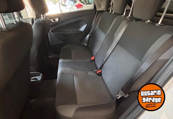 Autos - Ford Fiesta 2019 Nafta 60000Km - En Venta