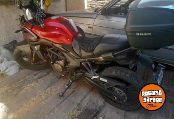 Motos - Voge 300Ds 2023 Nafta 11800Km - En Venta