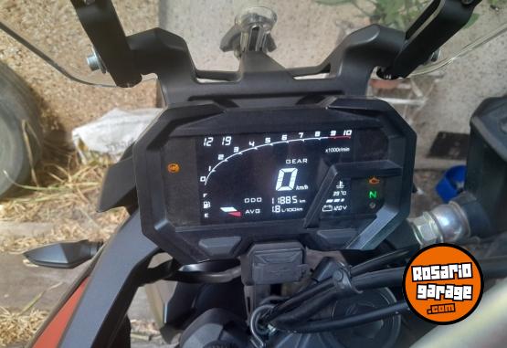 Motos - Voge 300Ds 2023 Nafta 11800Km - En Venta