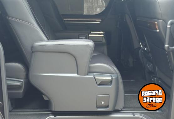 Utilitarios - Toyota WAGON EJECUTIVE 2023 Diesel 29193Km - En Venta