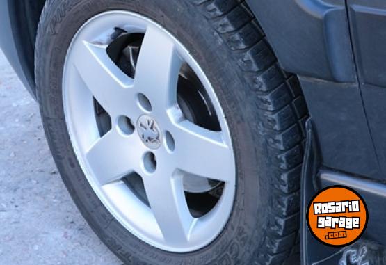 Utilitarios - Peugeot PARTNER 1,6 VTC PLUS FULL 2016 Nafta 116000Km - En Venta