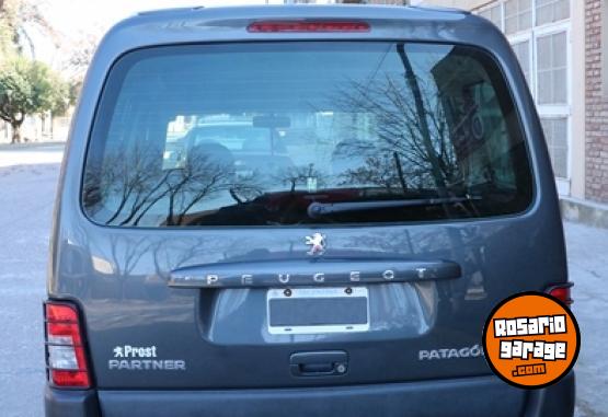 Utilitarios - Peugeot PARTNER 1,6 VTC PLUS FULL 2016 Nafta 116000Km - En Venta